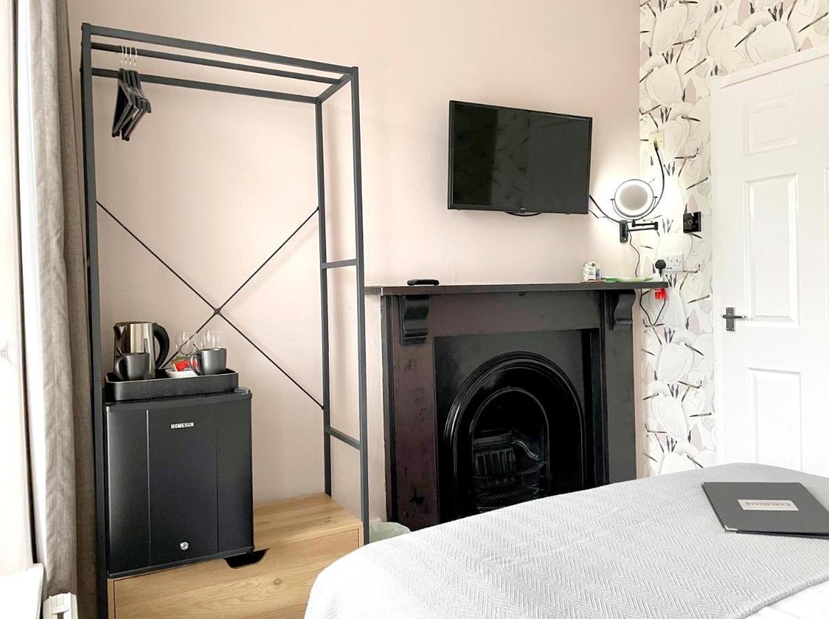 The Earlsdale Bed And Breakfast Ilfracombe Esterno foto
