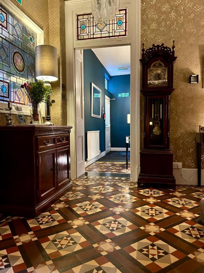 The Earlsdale Bed And Breakfast Ilfracombe Esterno foto