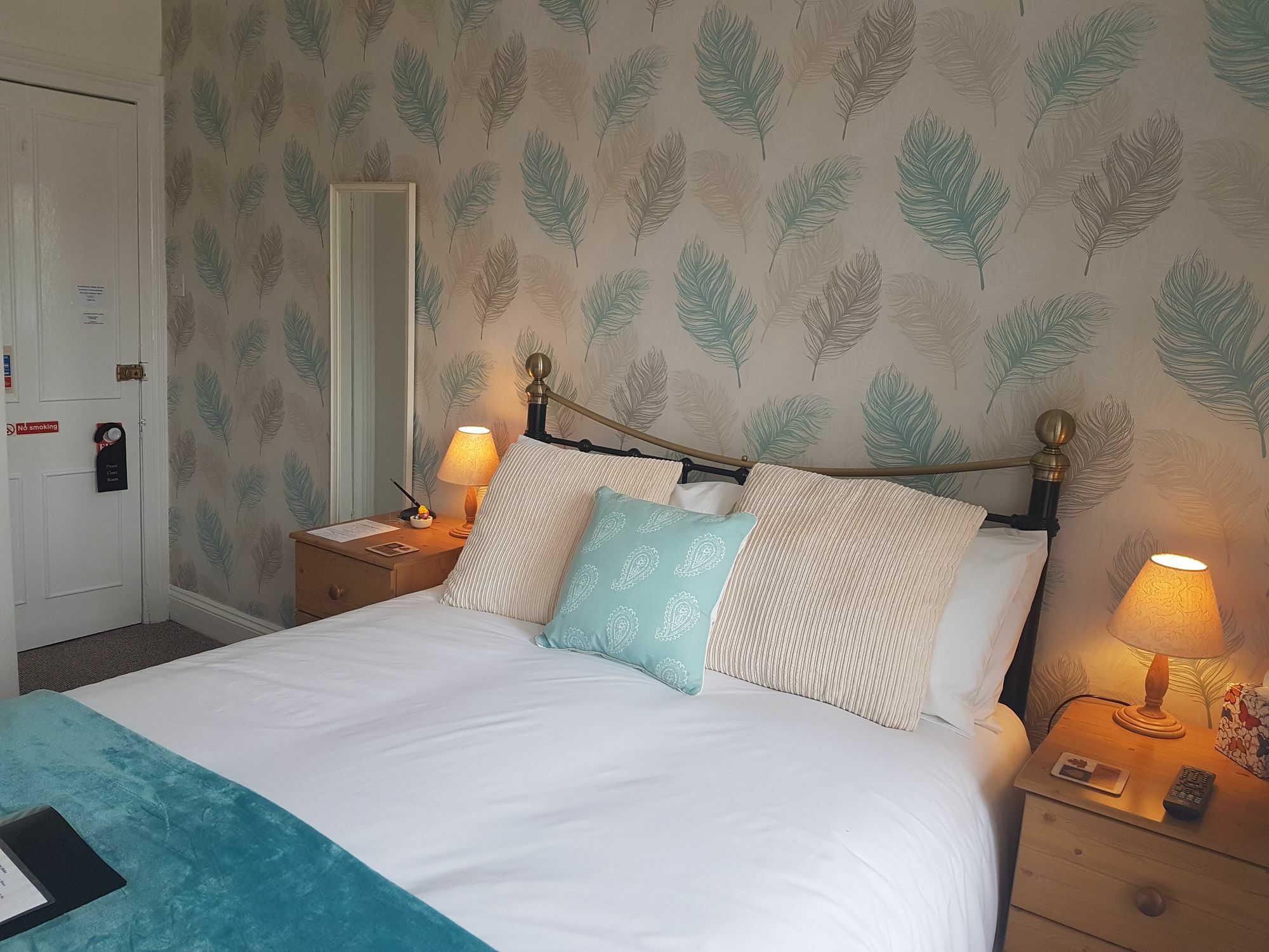 The Earlsdale Bed And Breakfast Ilfracombe Esterno foto
