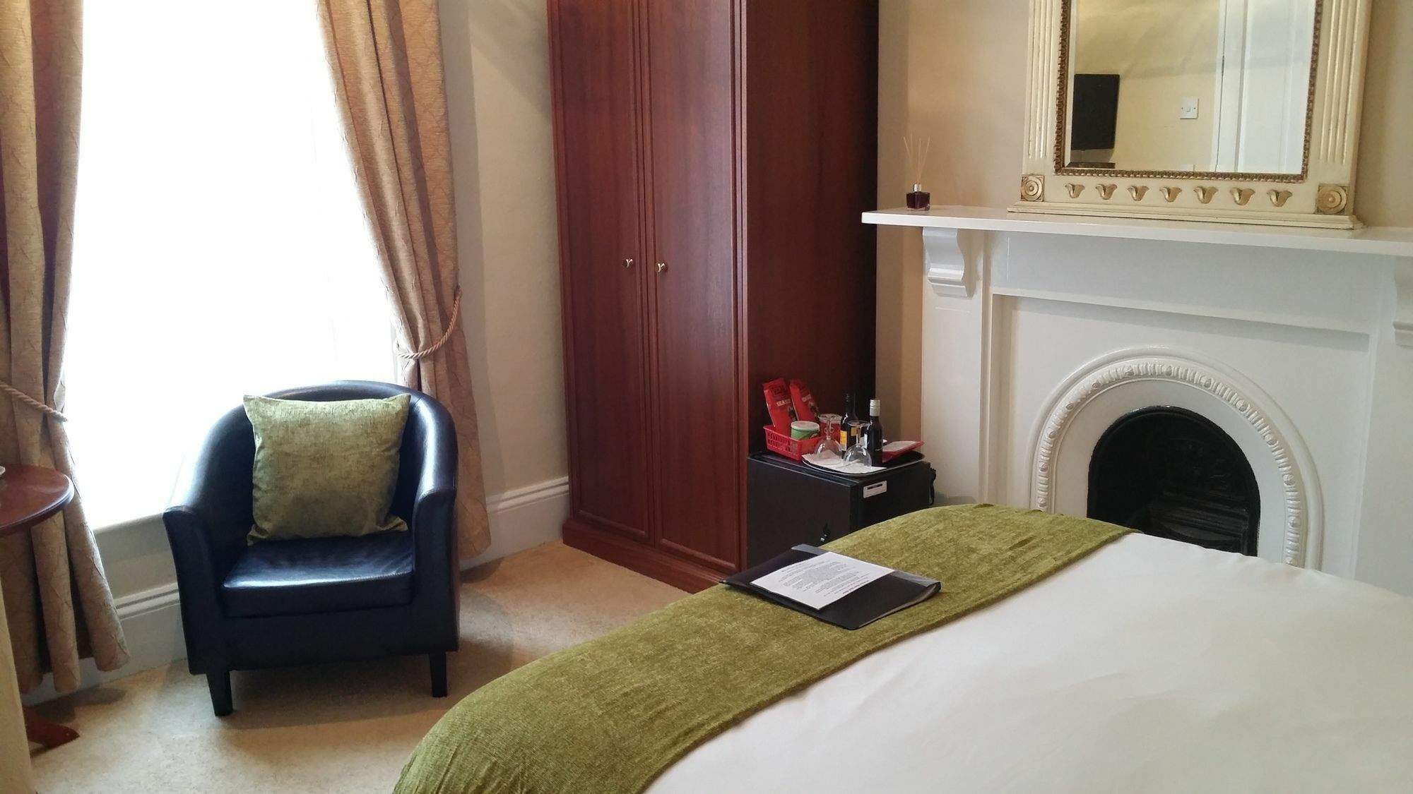 The Earlsdale Bed And Breakfast Ilfracombe Esterno foto