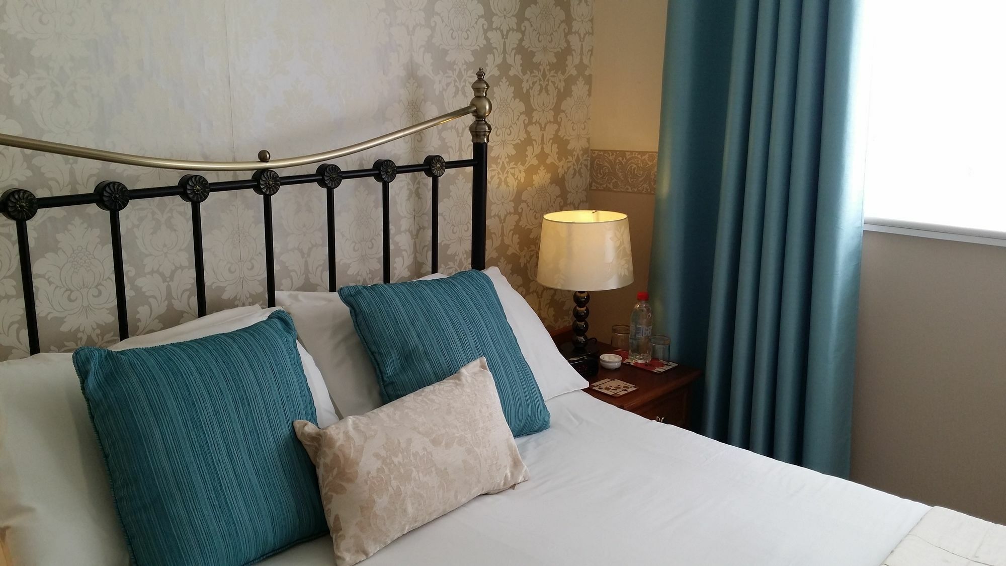 The Earlsdale Bed And Breakfast Ilfracombe Esterno foto