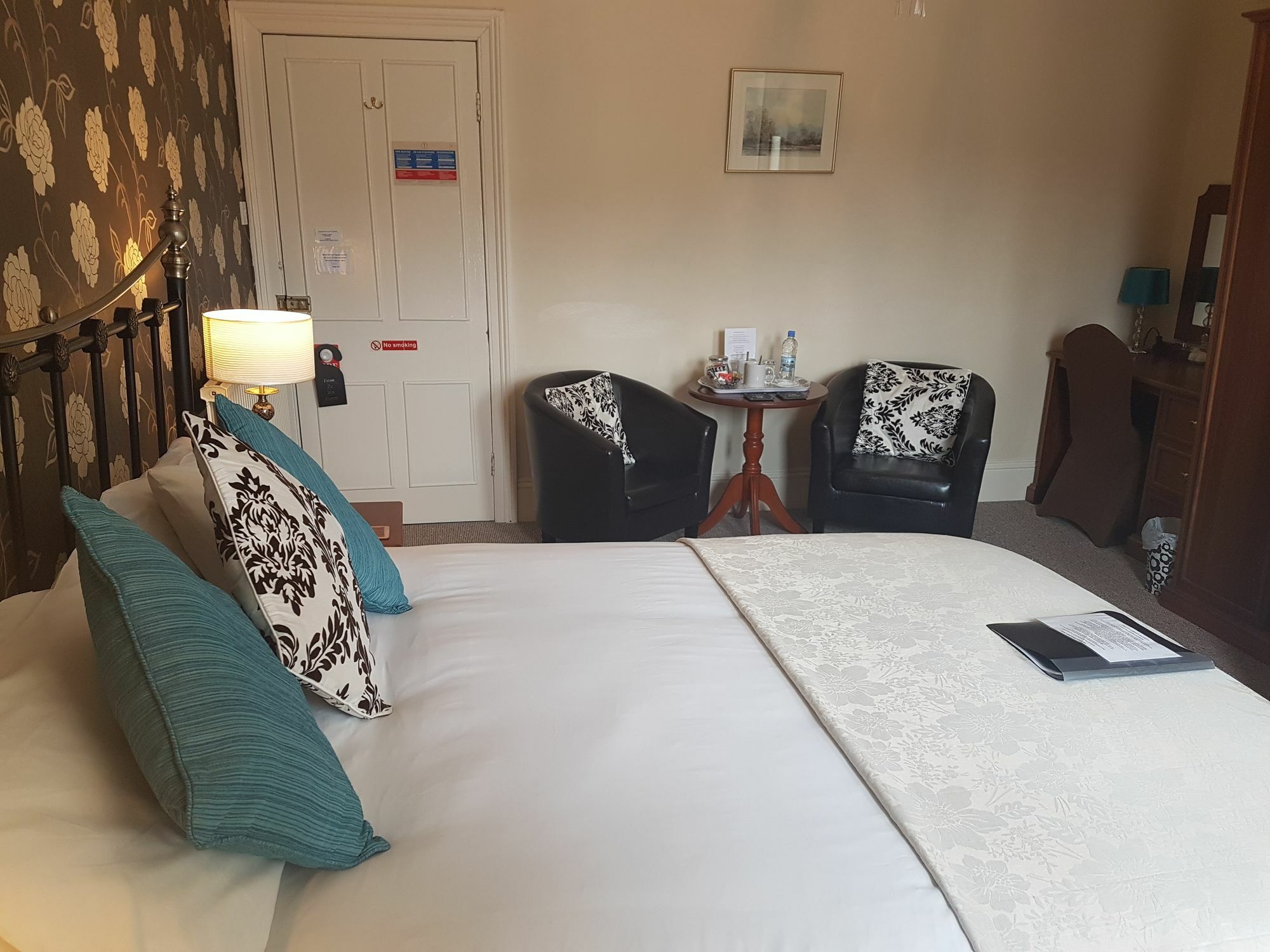 The Earlsdale Bed And Breakfast Ilfracombe Esterno foto